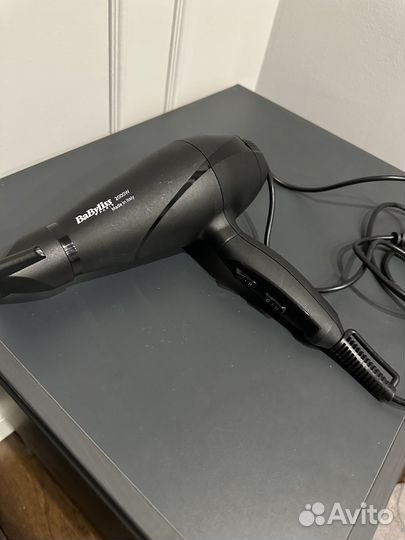 Профессиональный фен Babyliss