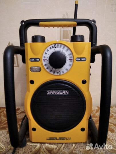Радиоприемник Sangean U1