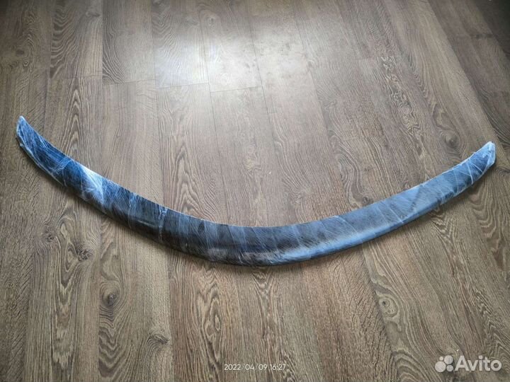 Мухобойка Rav4 XA40