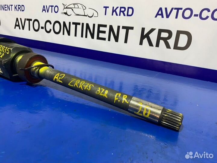 Привод передний правый Toyota Noah ZRR75 3ZR