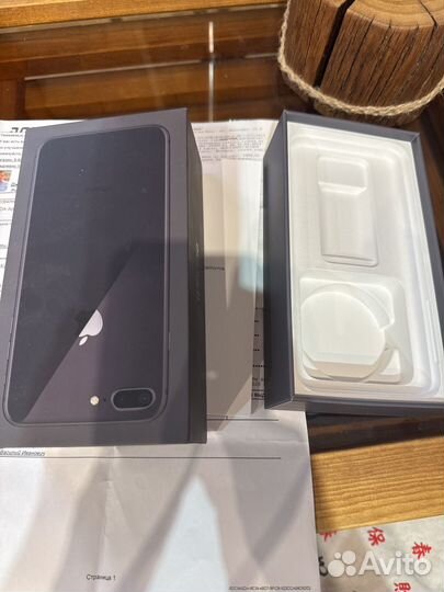 iPhone 8 Plus, 64 ГБ