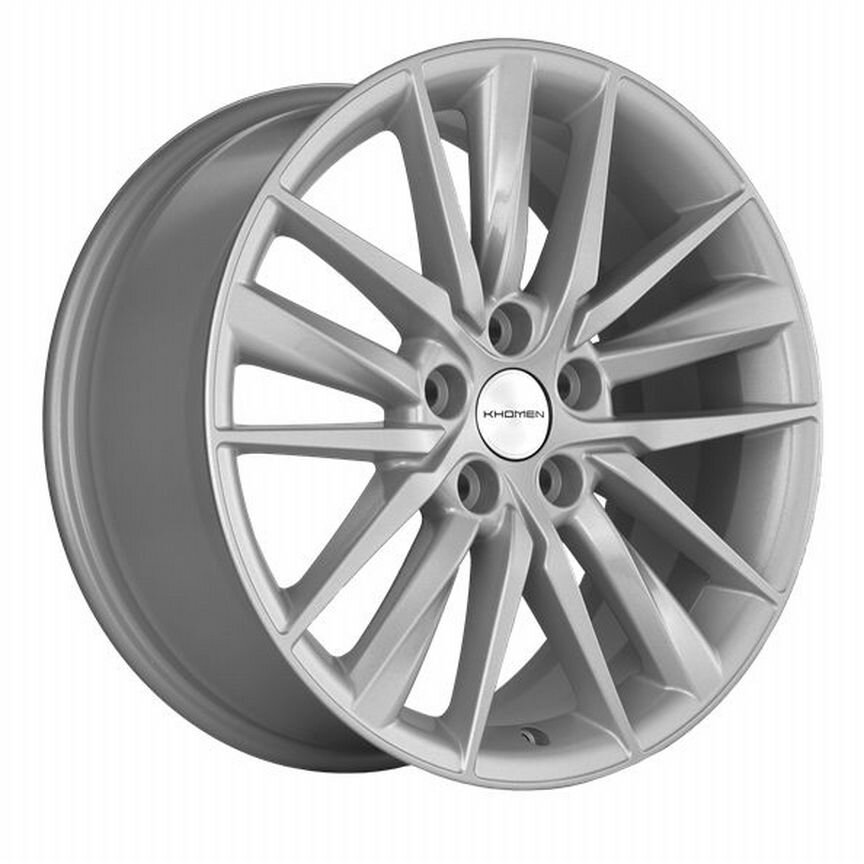 Khomen 1807 : 8x18 5*114,3 Et:45 Dia:67,1 F-Silver