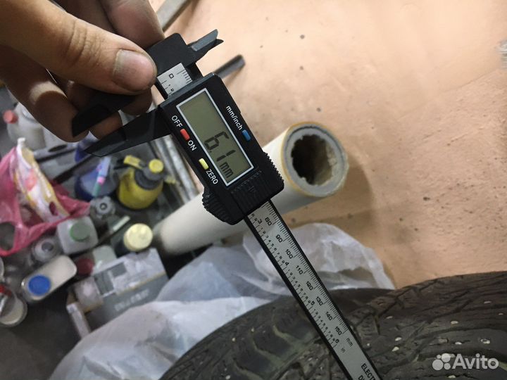 Nokian Tyres Hakkapeliitta 8 235/65 R17