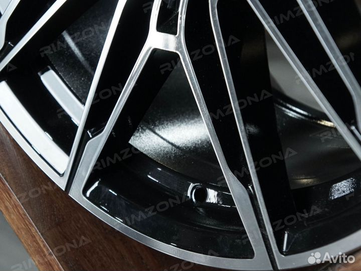 Литые диски R20 на BMW. Арт3069