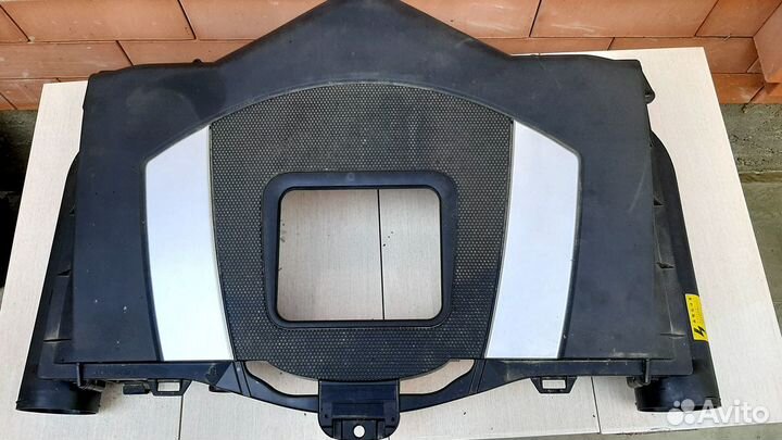 Корпус воздушного фильтра M272 M273 Mercedes