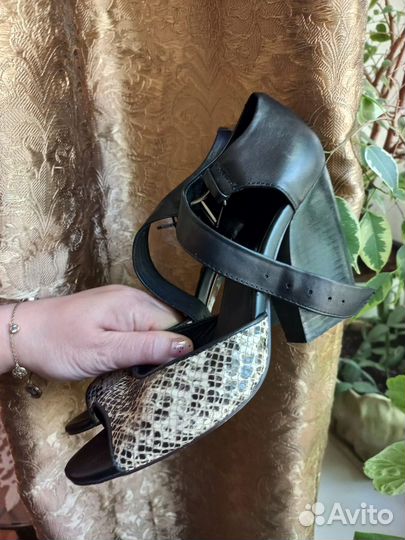 Босоножки paolo conte