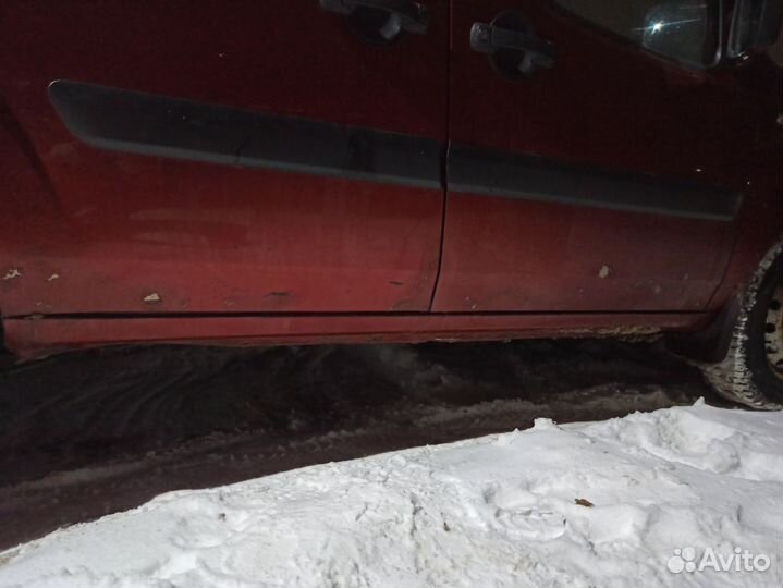 FIAT Doblo 1.4 МТ, 2007, 330 100 км