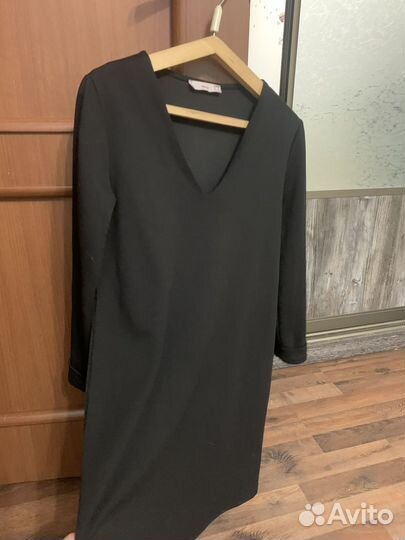 Платье mango