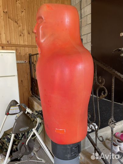 Боксерский манекен герман