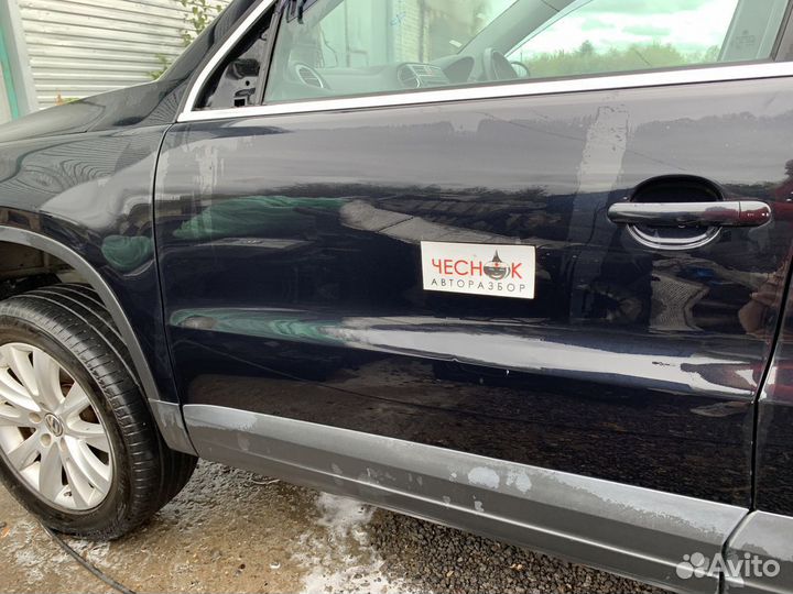 Дверь передняя левая 2T / C9X VW Tiguan 2008-2018