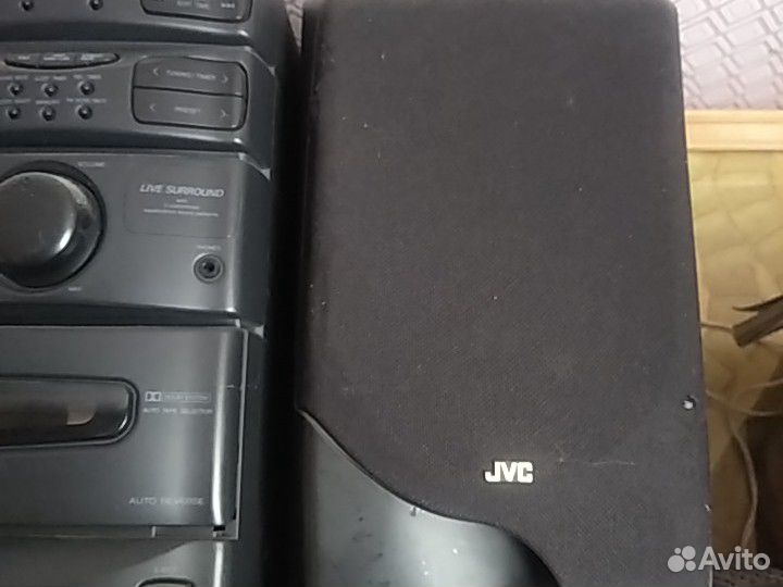 Музыкальный центр