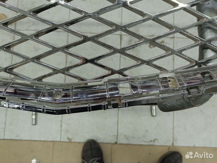 Решетка радиатора Genesis GV80