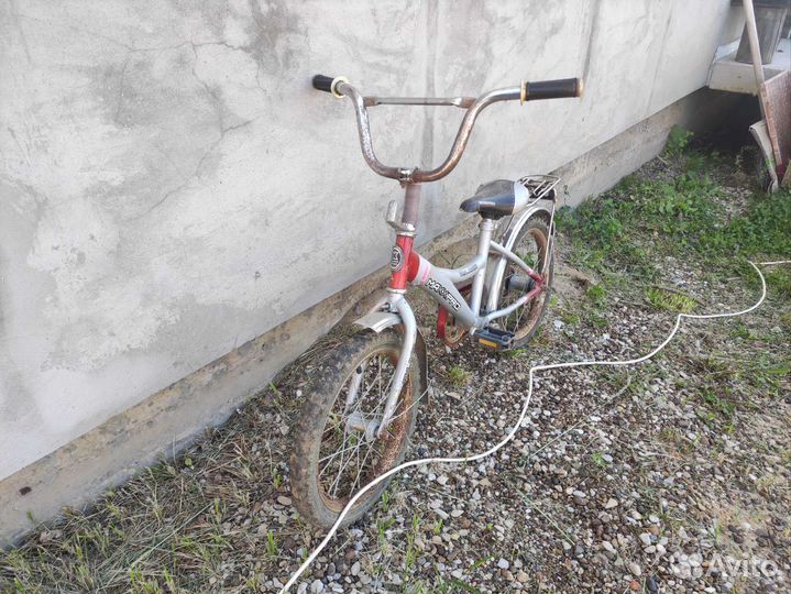 Детский велосипед