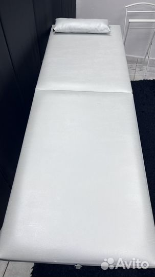 Массажный стол