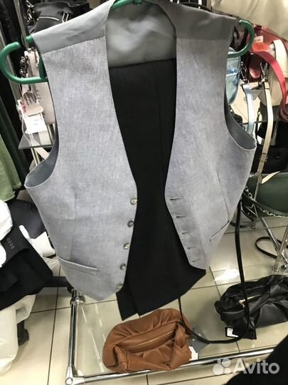 Костюм, пиджак, брюки, жилетка