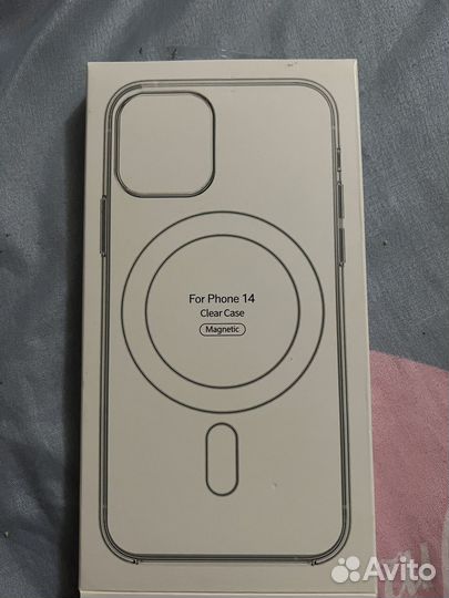 Чехол на iPhone 14