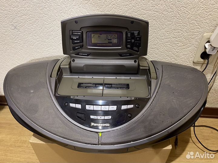 Магнитола Panasonic