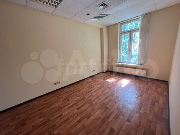 Сдам офисное помещение, 154 м²