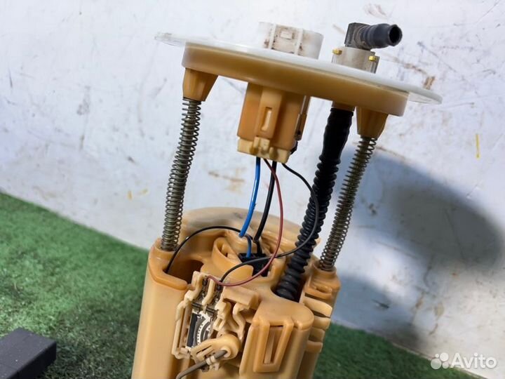 Топливный насос Lexus Rx330 2003