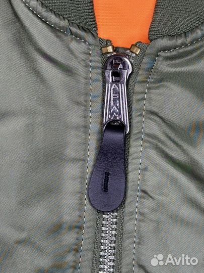 Бомбер Alpha Industries MA-1