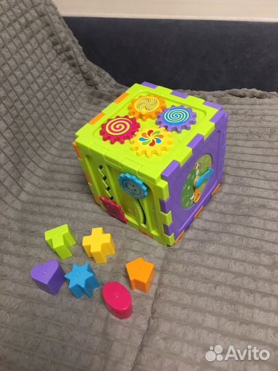 Развивающий куб сортер, пирамидка, каталка