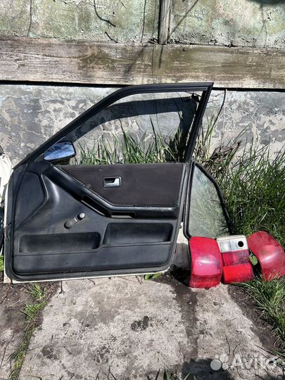 Двери audi 80