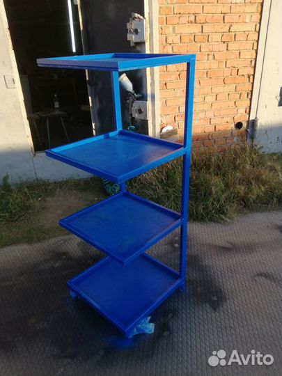 Стеллаж на колесах