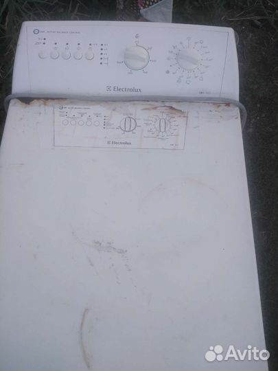 Стиральная машина с вертикальной загрузкой