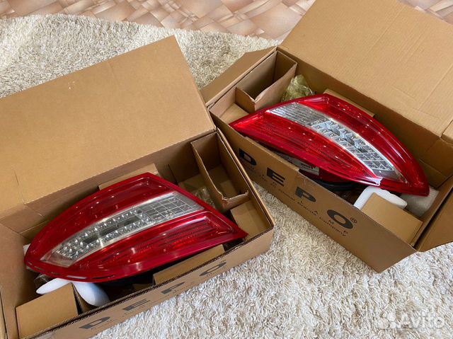 Задние фонари для Mercedes w204