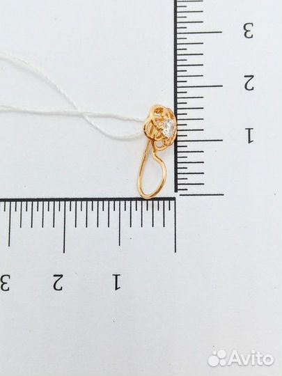 Серьги с синтетическим камнем Золото