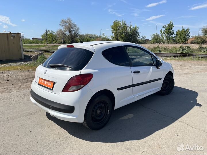 Peugeot 207 1.4 МТ, 2010, 153 082 км