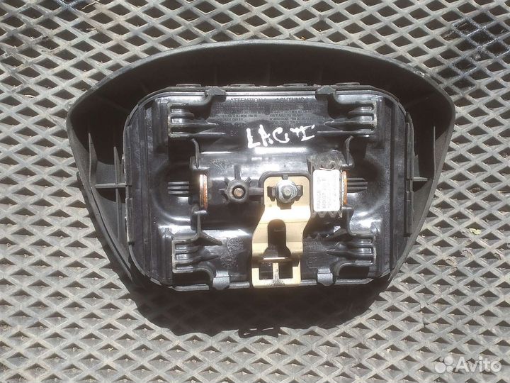 Подушка безопасности в руль Laguna 2