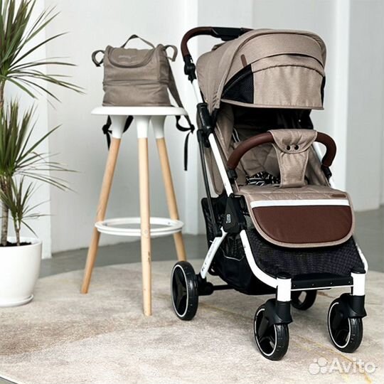 Коляска Babalo Future 2023 коричневая. Новая