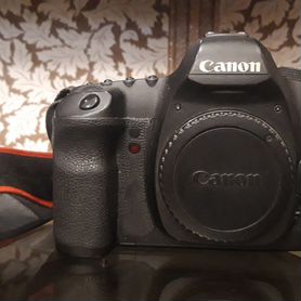 Фотоаппарат canon 5D mark ii body