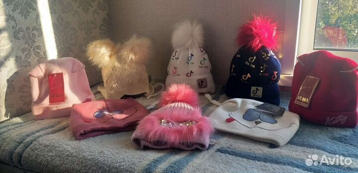 Шапка для девочки новая