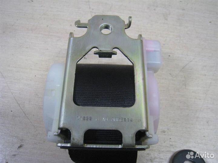 Ремень безопасности задний правый Citroen Berling