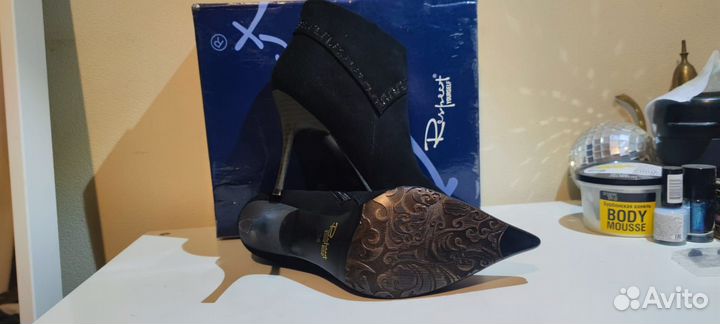 Полусапожки женские 36 -36,5 размер