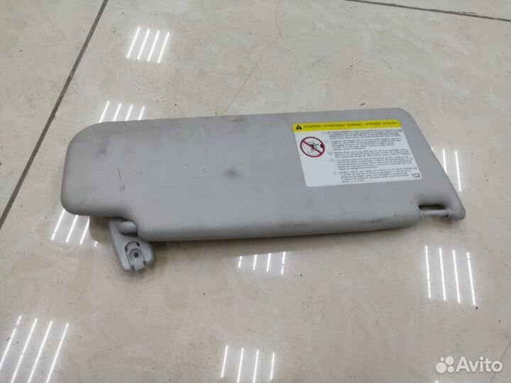 Козырек солнцезащитный левый Volkswagen Passat B6