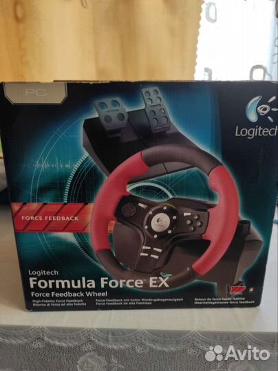 Игровой руль logitech