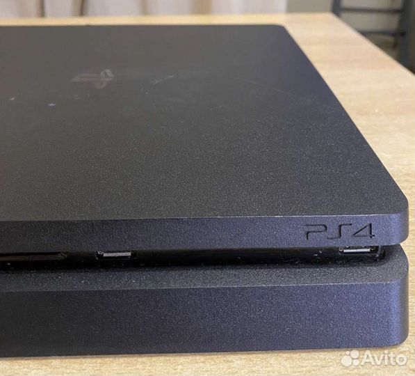 Sony PS4 slim 500gb + 5 игр
