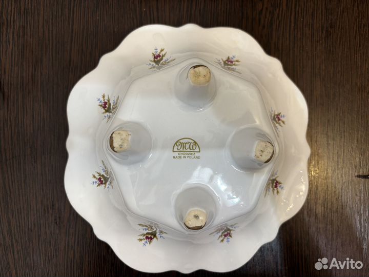 Фарфоровое блюдо chodziez