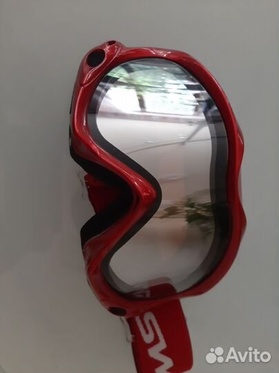 Горнолыжные очки uvex