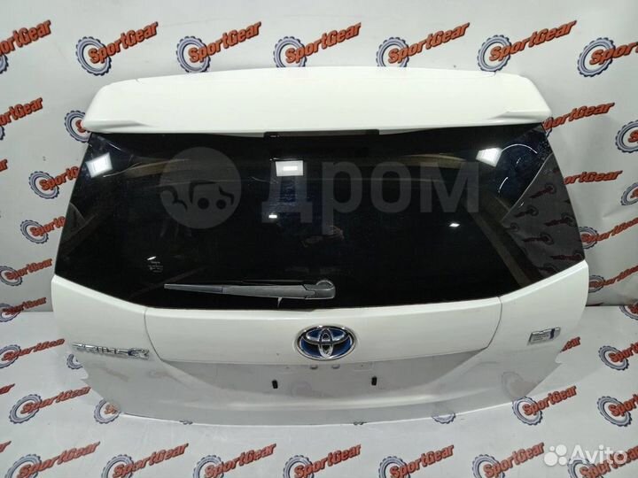 Дверь багажника Toyota Prius Alpha ZVW40W 2zrfxe