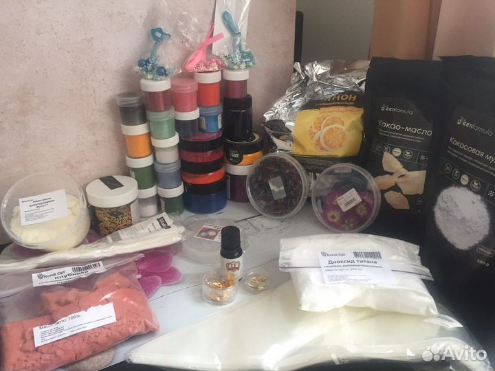 Молды для шоколада. Ингридиенты для шококолада и к