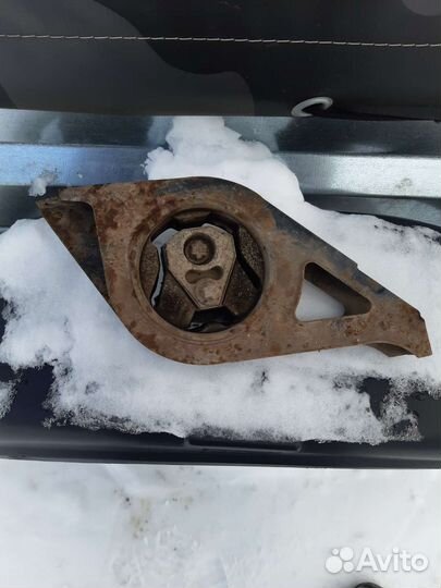 Опора двигателя Датсун 2018г