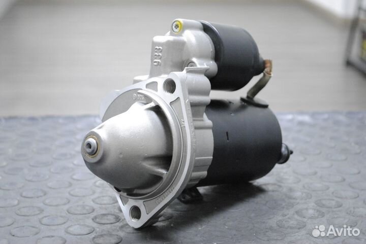 Стартер Audi 80, 100, VW Passat 1.8, 2.0