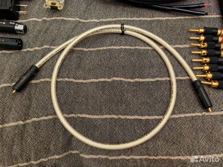 Audioquest rocket Oyaide Furutech Neotech Supra