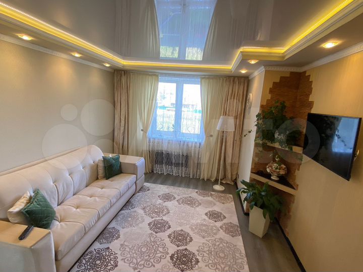 2-к. квартира, 60 м², 2/5 эт.