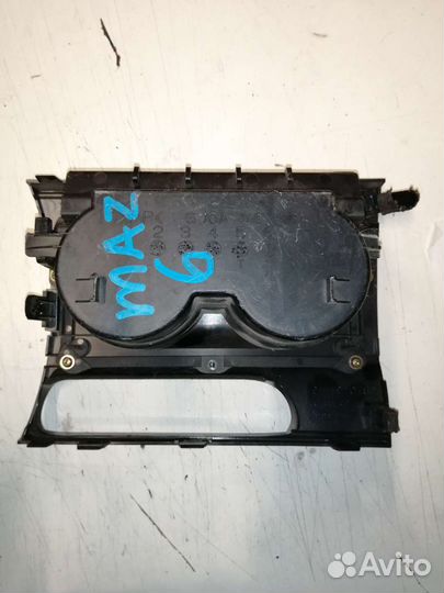 Подстаканник Mazda 6 (GG) 2002-2009