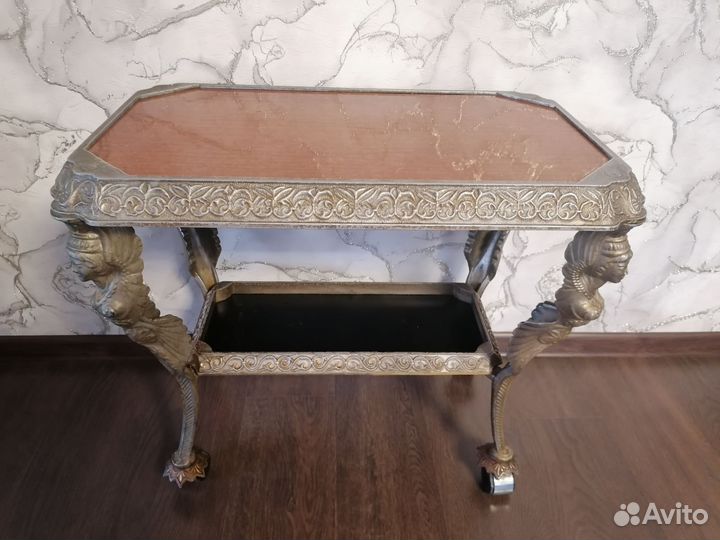 Журнальный столик бу